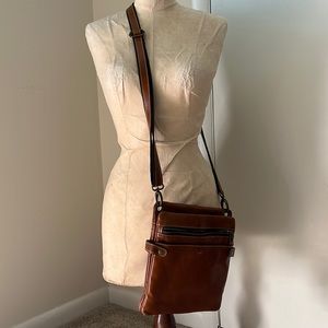 Patricia Nash crossbody purse! 🍂🤎